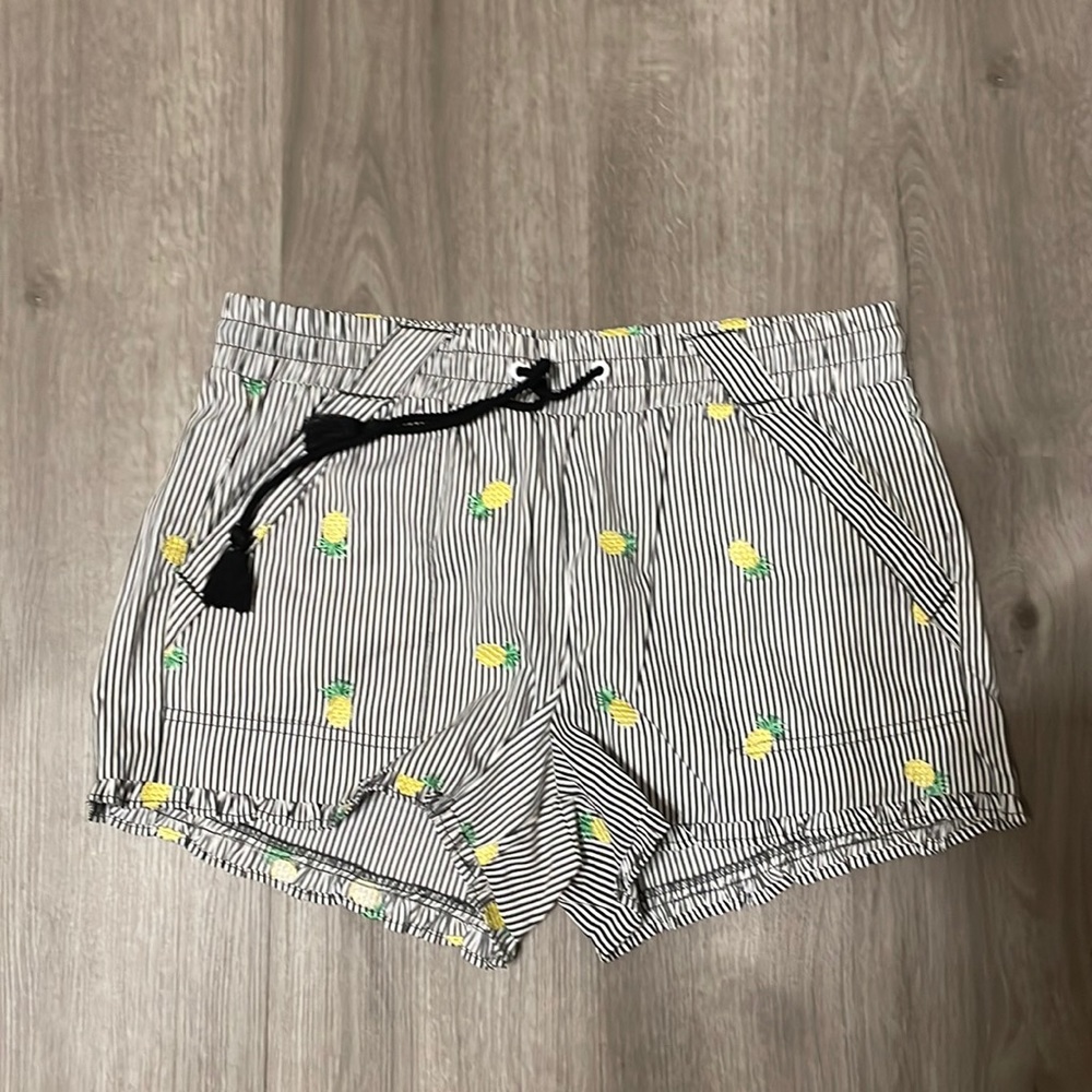 Jolt shorts